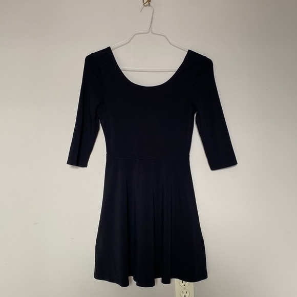 Express ladies black fit and flare skater dress size XS - Picture 1 of 7